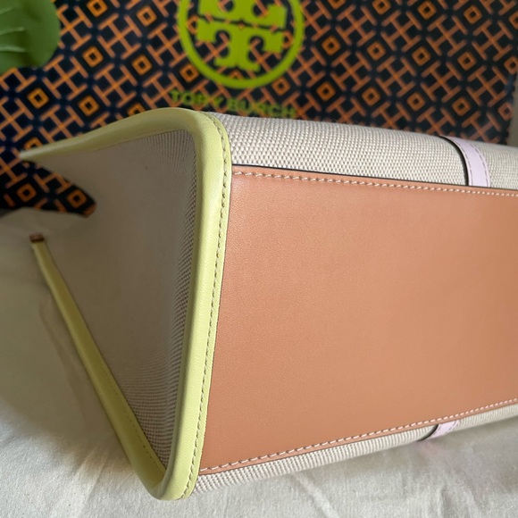 NEW, authentic Blake canvas jumbp tote bag - Picture 12 of 16